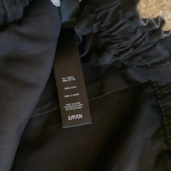 NWT Skims woven outdoor pants - Picture 4 of 7